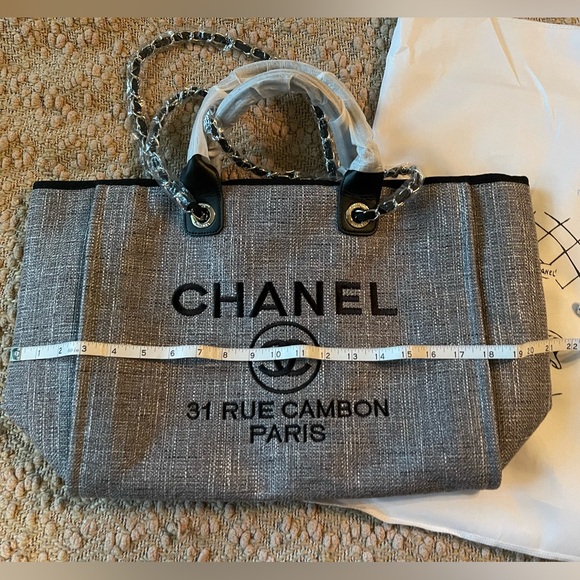 DH Gate Tote Bag - Picture 5 of 7